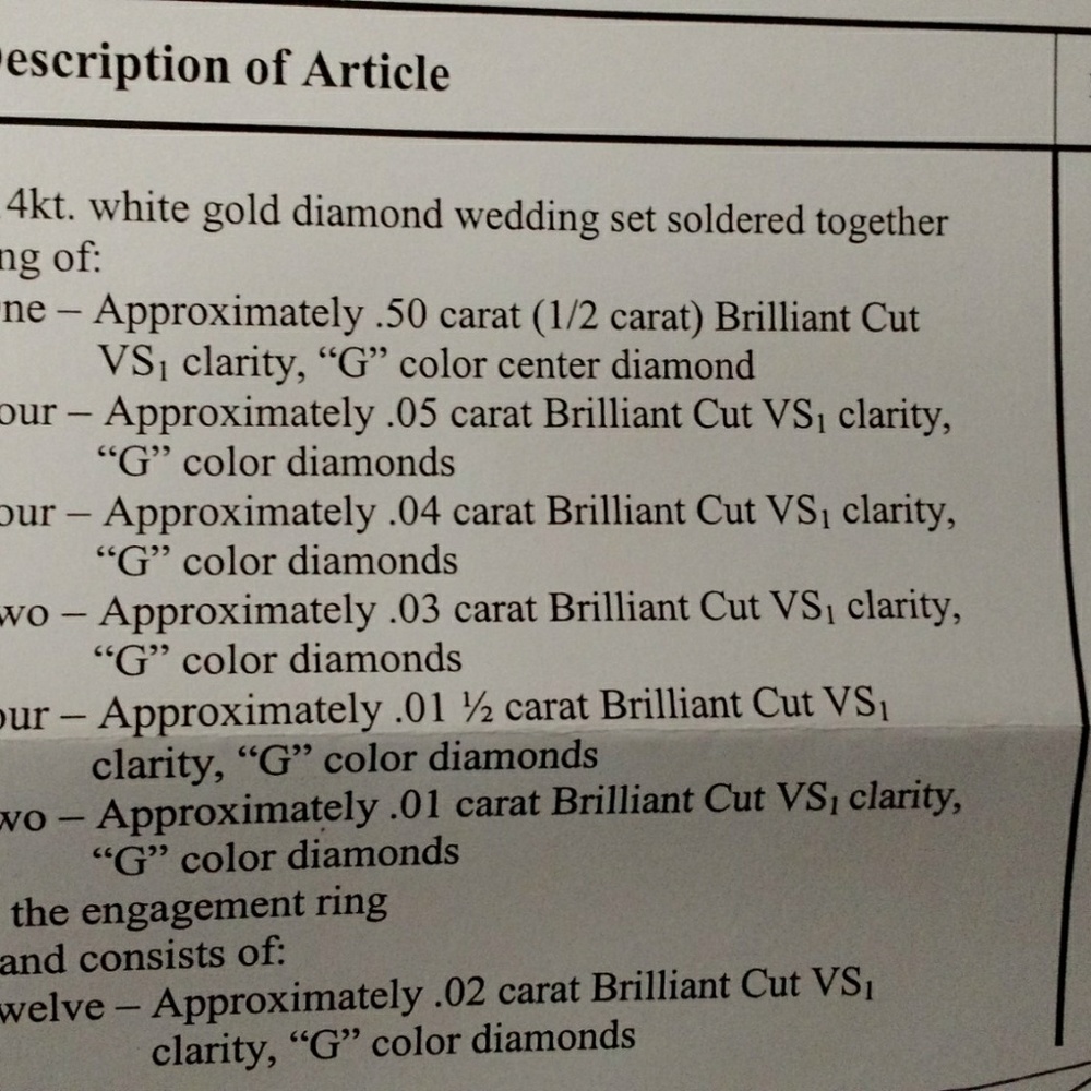 Stunning Diamond engagement and wedding ring - Picture 2 of 6